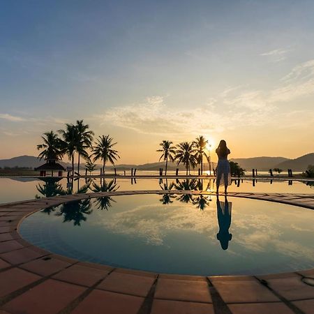 Kaengkrachan Boathouse Paradise Resort 캥카찬 외부 사진