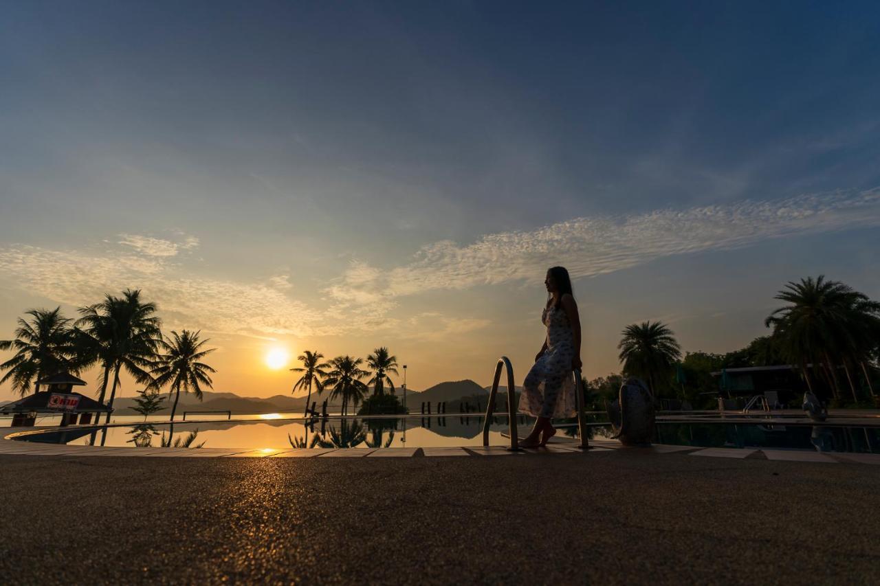 Kaengkrachan Boathouse Paradise Resort 캥카찬 외부 사진