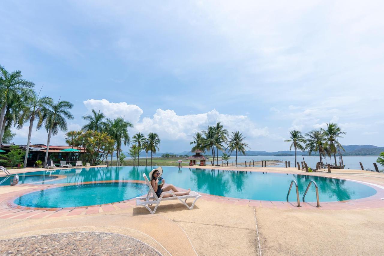 Kaengkrachan Boathouse Paradise Resort 캥카찬 외부 사진