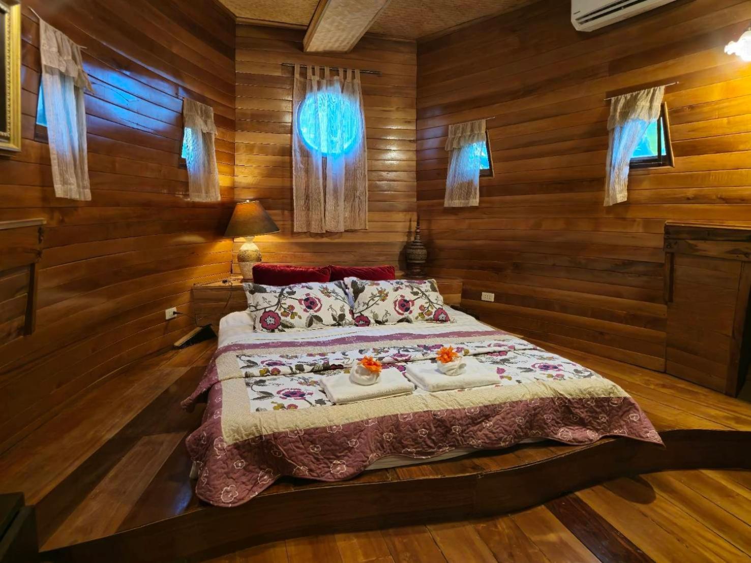 Kaengkrachan Boathouse Paradise Resort 캥카찬 객실 사진